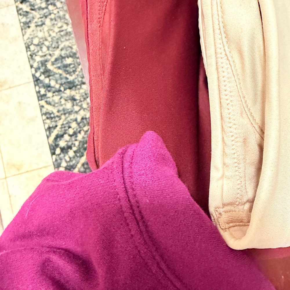 GAP  Logo Hoodie - Picture 10 of 10